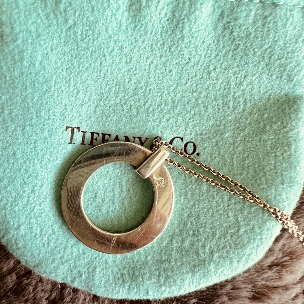 *SOLD* Authentic Tiffany & Co 1837 Round Circle Necklace Vintage / Retired - Picture 3 of 4
